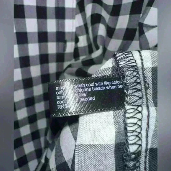 The Limited Button Down Shirt | Black/White Plaid | Lightweight | XL | NWT - Picture 3 of 4